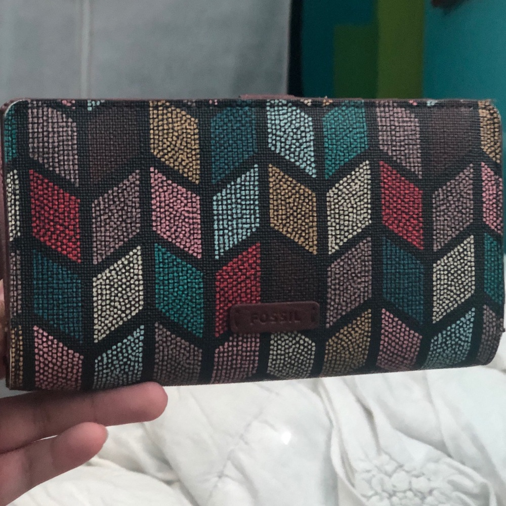 Fossil wallet
